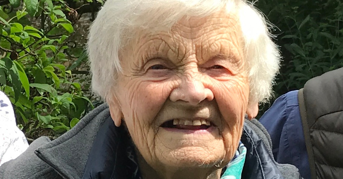 Olwyn Wake